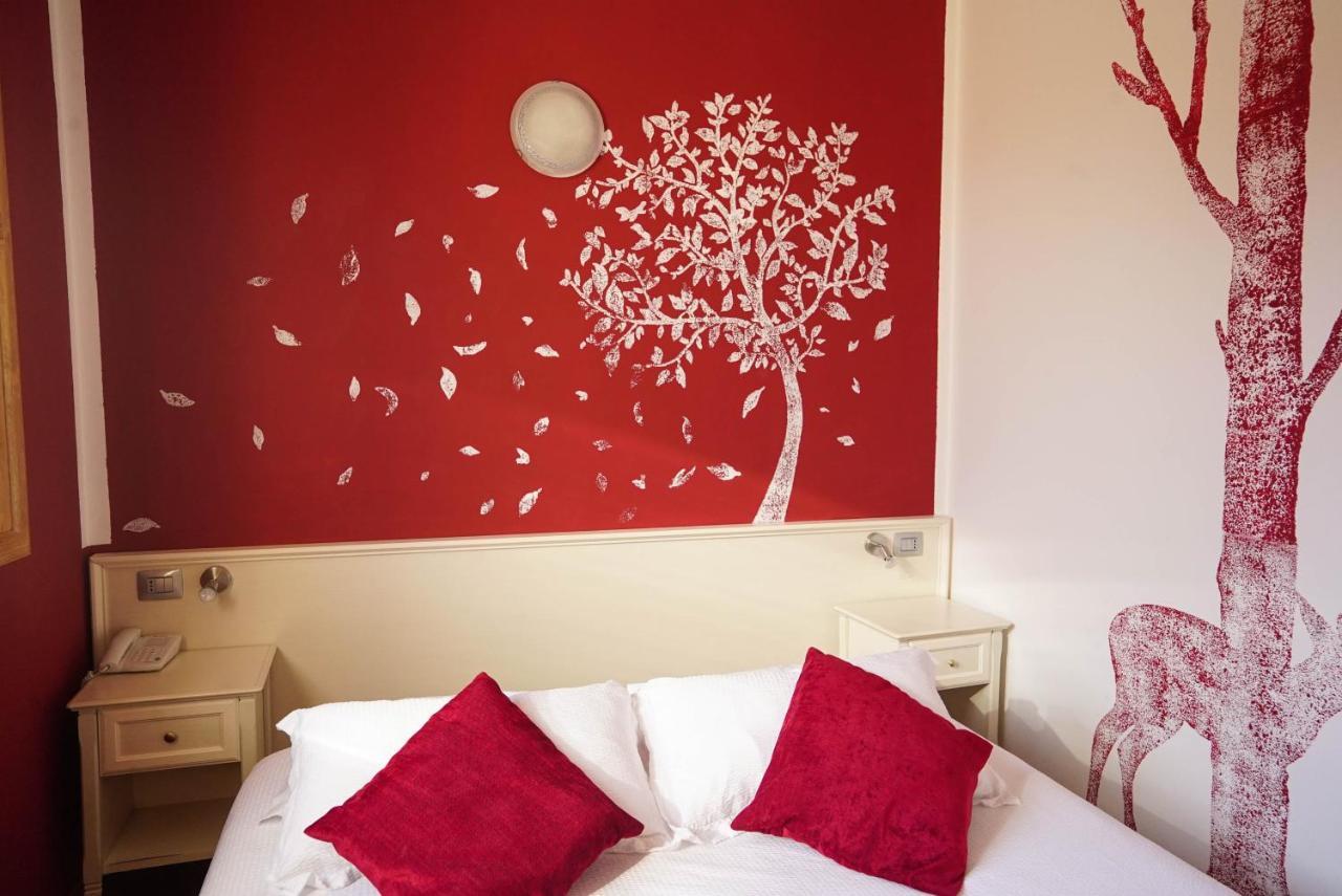 Hotel Il Crinale Grizzana Bagian luar foto
